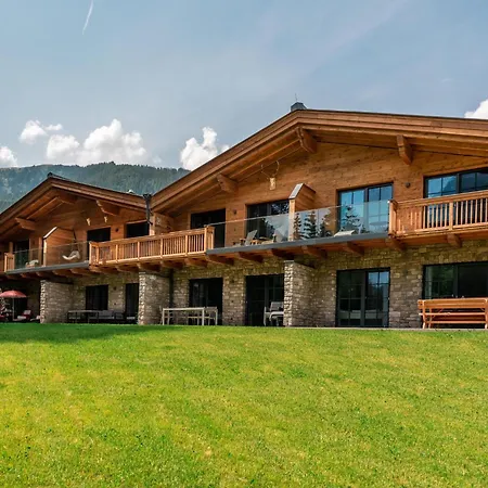 Tauernlodge Eben C1 Chalet *